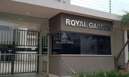 Apartamento à venda com 3 quartos sendo 1 suíte, 2 vagas de garagem, Edifício Royal Garden, Bosque
