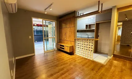 Lindo  giardino com 1 suíte mais 2 quartos à venda no bairro atiradores em joinville - sc