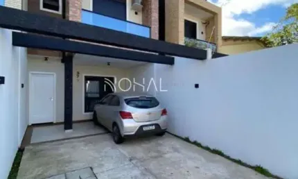Casa para Venda em Ponta Grossa / PR no bairro Jardim Carvalho