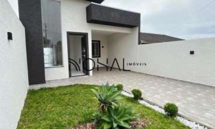 Casa para Venda em Ponta Grossa com amplo terreno/ PR no bairro Uvaranas