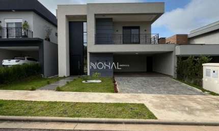 Residência feita com acabamento em altíssimo padrão no Terras Alphaville