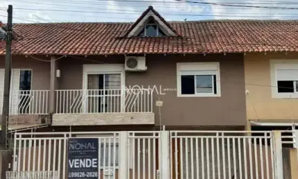 Casa semi mobiliada a venda com 3 quartos e 1 suíte - Estrela
