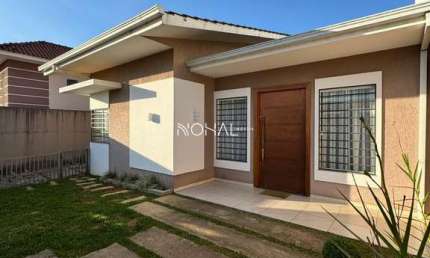Casa a venda com 3 quartos sendo 1 suíte semi mobiliada no Jardim Carvalho