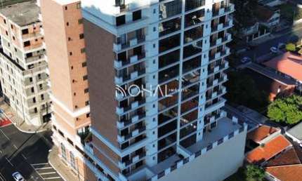 Apartamento semimobiliado à venda com 3 suítes no Edifício London Place