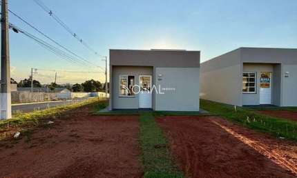 Casa a venda com 2 quartos no Bairro Jardim Royal Neves