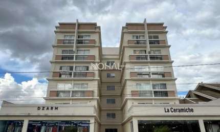 Apartamento a venda com 3 quartos sendo 1 suíte no Edifício Residencial Mondrian