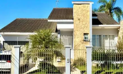 Casa à venda ou locação com 4 quartos sendo 1 suíte no Jardim Carvalho