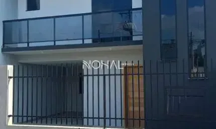 Sobrado a venda com 3 quartos sendo 1 suíte no Jardim Carvalho