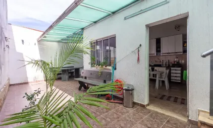 Casa com 3 quartos à venda na Rua Guaibim, 0, Vila Buenos Aires, São Paulo