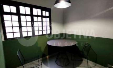 Sala comercial para alugar no Cazeca, Uberlândia 