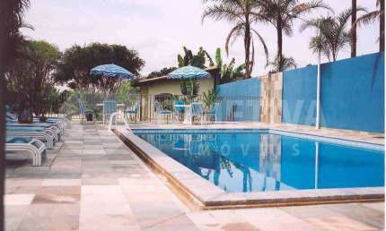 Casa à venda, 3 quartos, 1 suíte, 8 vagas, MANSOES AEROPORTO - UBERLANDIA/MG