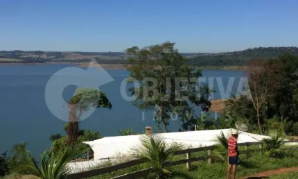 Linda chácara as margens da Represa de Nova Ponte a 90 km de Uberlândia