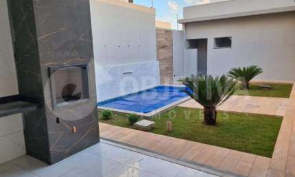 Excelente casa no Bairro Praça Alto Umuarama em Uberlândia