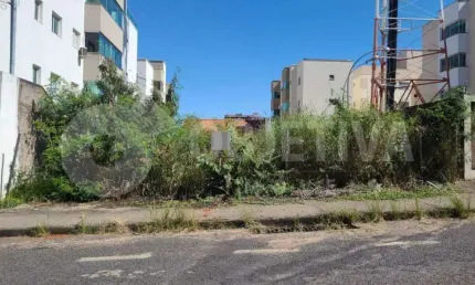 Excelente lote no Bairro Santa Mônica em Uberlândia