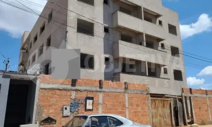 Apartamento com 3 quartos à venda no Novo Mundo, Uberlândia 