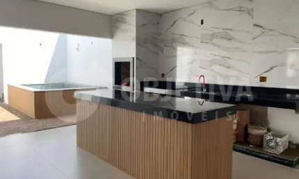 Casa linda no Bairro Laranjeiras feitas no mesmo padrão casa de condomínio fechado