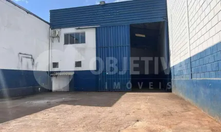 Barracão / Galpão / Depósito para alugar no Tibery, Uberlândia 