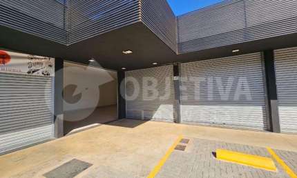 Excelente loja comercial na avenida Nicomedes Alves para aluguel