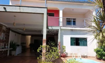 Casa com 3 quartos à venda no Jardim Patrícia, Uberlândia 
