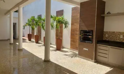 Casa à venda, 3 quartos, 1 suíte, 4 vagas, JARDIM KARAIBA - UBERLANDIA/MG