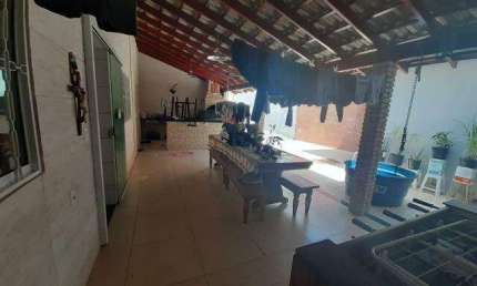 Casa à venda, 3 quartos, 3 suítes, 5 vagas, CARAJAS - UBERLANDIA/MG