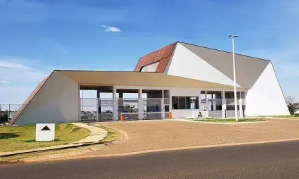 Terreno à venda em Laranjeiras, Uberlândia 