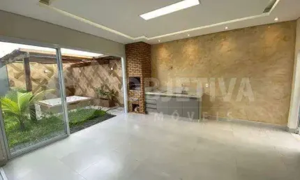 Casa à venda, 3 quartos, 1 suíte, 2 vagas, JARDIM PATRICIA - UBERLANDIA/MG