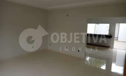 Casa com 5 quartos à venda no Morumbi, Uberlândia 