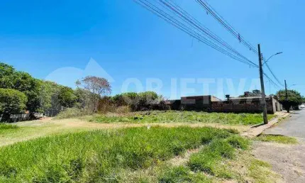 Excelente área residencial A Venda no Bairro Lagoinha Em Uberlândia