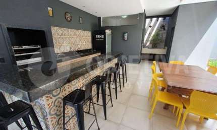 Excelente casa A Venda no Bairro Dona Zulmira Em Uberlândia