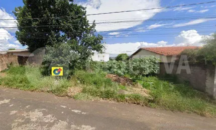 Excelente área residencial a venda no Bairro Lagoinha em Uberlândia