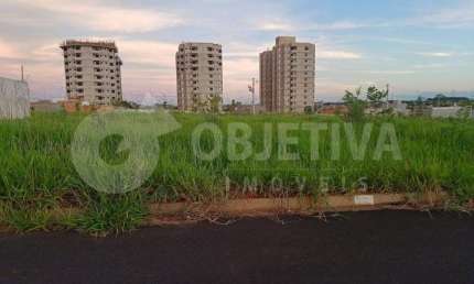 Excelente terreno à venda no bairro Luizote de Freitas 4 em Uberlândia
