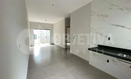 Encantadora casa à venda no bairro Jardim Ipanema em Uberlândia