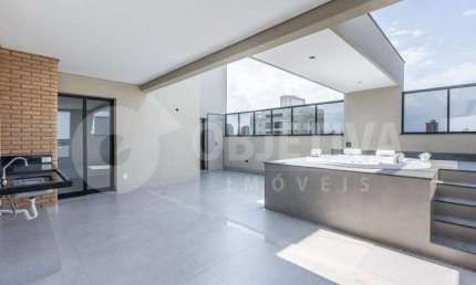 VIVAZ MARTINS Excelente Cobertura Linear com 226m² no bairro Martins em Uberlândia