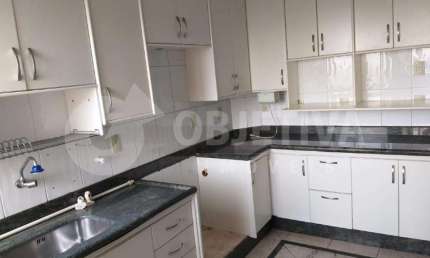 Apartamento disponível para venda no bairro Brasil em Uberlândia