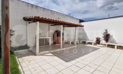 Casa para aluguel, 3 quartos, 2 suítes, 3 vagas, FUNDINHO - UBERLANDIA/MG