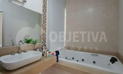 Ótima casa a venda no bairro Jardim Brasília em Uberlândia