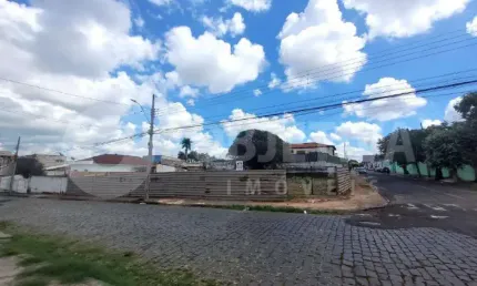 Terreno à venda no Daniel Fonseca, Uberlândia 