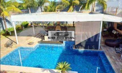 Casa à venda, 4 quartos, 2 suítes, 2 vagas, JARDIM KARAIBA - UBERLANDIA/MG