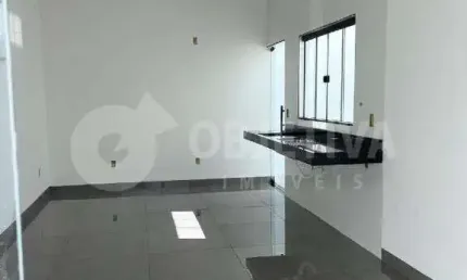 Casa à venda, 2 quartos, 1 suíte, 3 vagas, loteamento monte hebron - uberlandia/mg