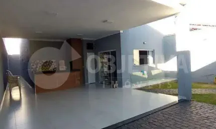 Casa à venda, 4 quartos, 1 suíte, 2 vagas, JARDIM EUROPA - UBERLANDIA/MG