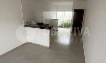 Casa em Condomínio à venda, 2 quartos, 1 vaga, LOTEAMENTO RESIDENCIAL PEQUIS - UBERLANDIA/MG