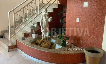 Casa à venda, 4 quartos, 2 suítes, 4 vagas, UMUARAMA - UBERLANDIA/MG
