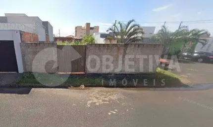Terreno à venda no Novo Mundo, Uberlândia 