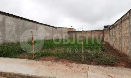Terreno à venda em New Golden Ville, Uberlândia 