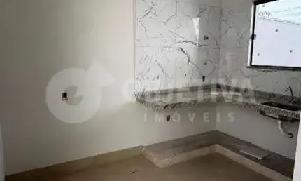 Casa à venda, 2 quartos, 1 suíte, 2 vagas, shopping park - uberlandia/mg