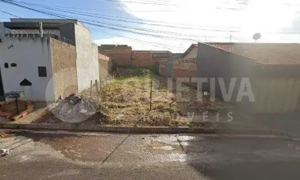 Terreno à venda no Taiaman, Uberlândia 