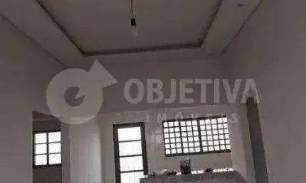 Casa à venda, 3 quartos, 1 suíte, 2 vagas, JARDIM BRASILIA - UBERLANDIA/MG