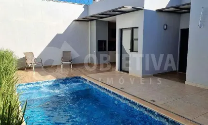 Casa à venda, 3 quartos, 3 suítes, 4 vagas, NOVO MUNDO - UBERLANDIA/MG