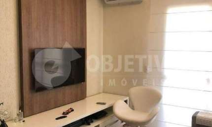 Apartamento à venda, 2 quartos, 1 suíte, 2 vagas, Copacabana - UBERLANDIA/MG